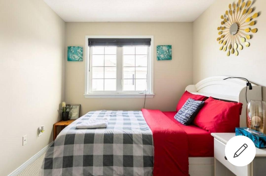 Mannys Place Ottawa Luaran gambar